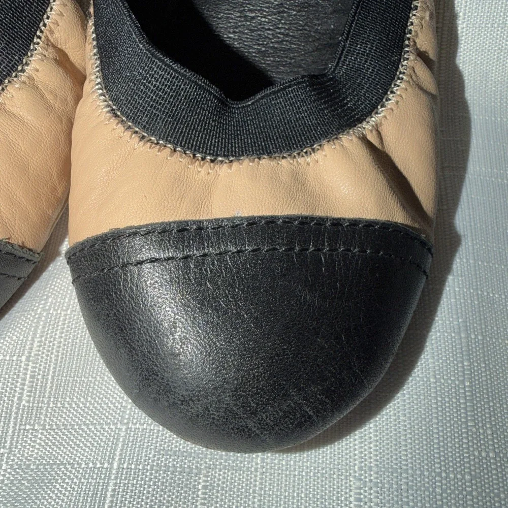Tory Burch Minnie Cap Toe Ballet Flats Nude Black Leather Sole 8 M Travel Fold